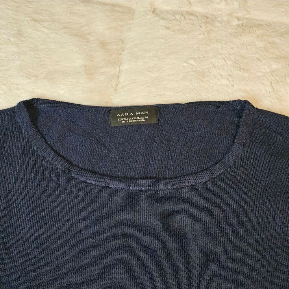ZARA MEN Navy Blue Round Neck T-Shirt Short Sleeves. Thin Sweater Size XL. - Picture 4 of 5